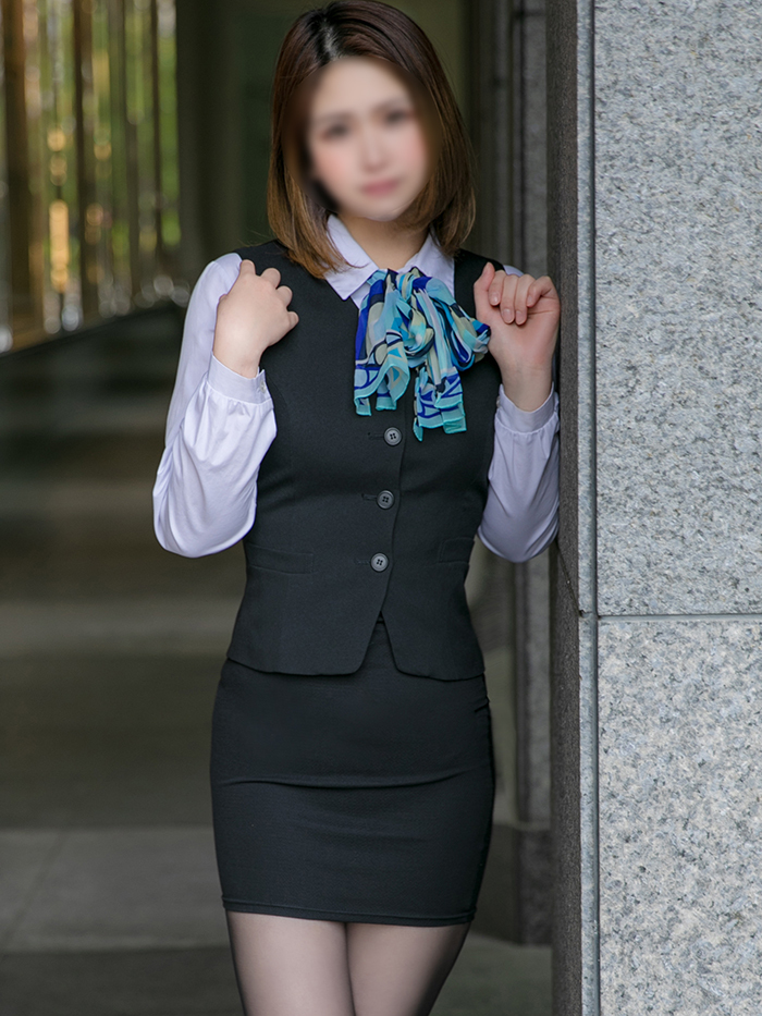 川上えま(22)