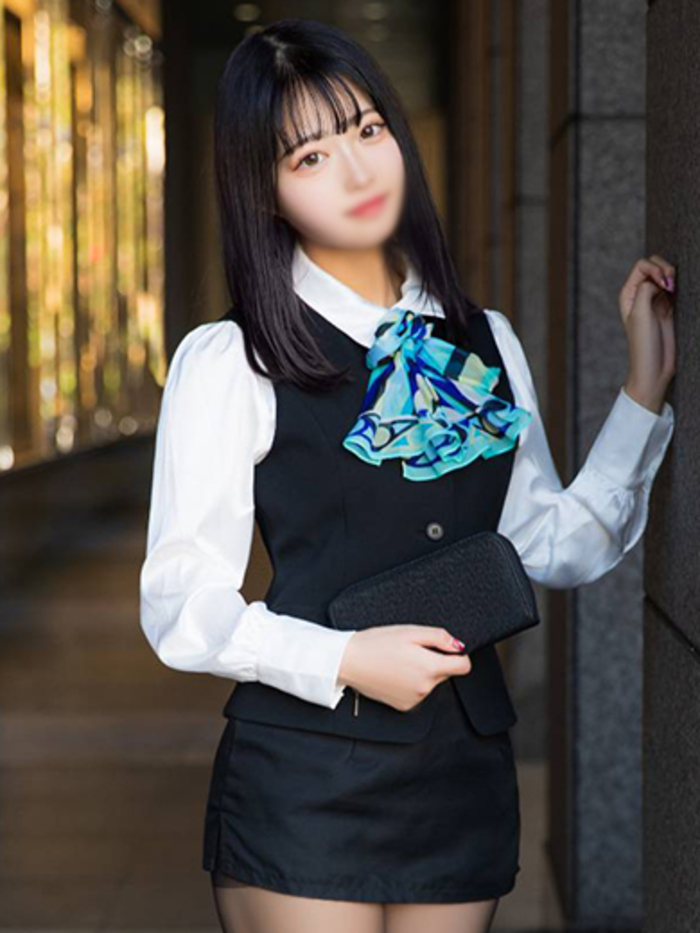 松本いちか(20)